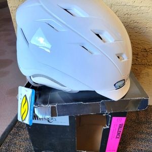 Smith NIB ski helmet L
